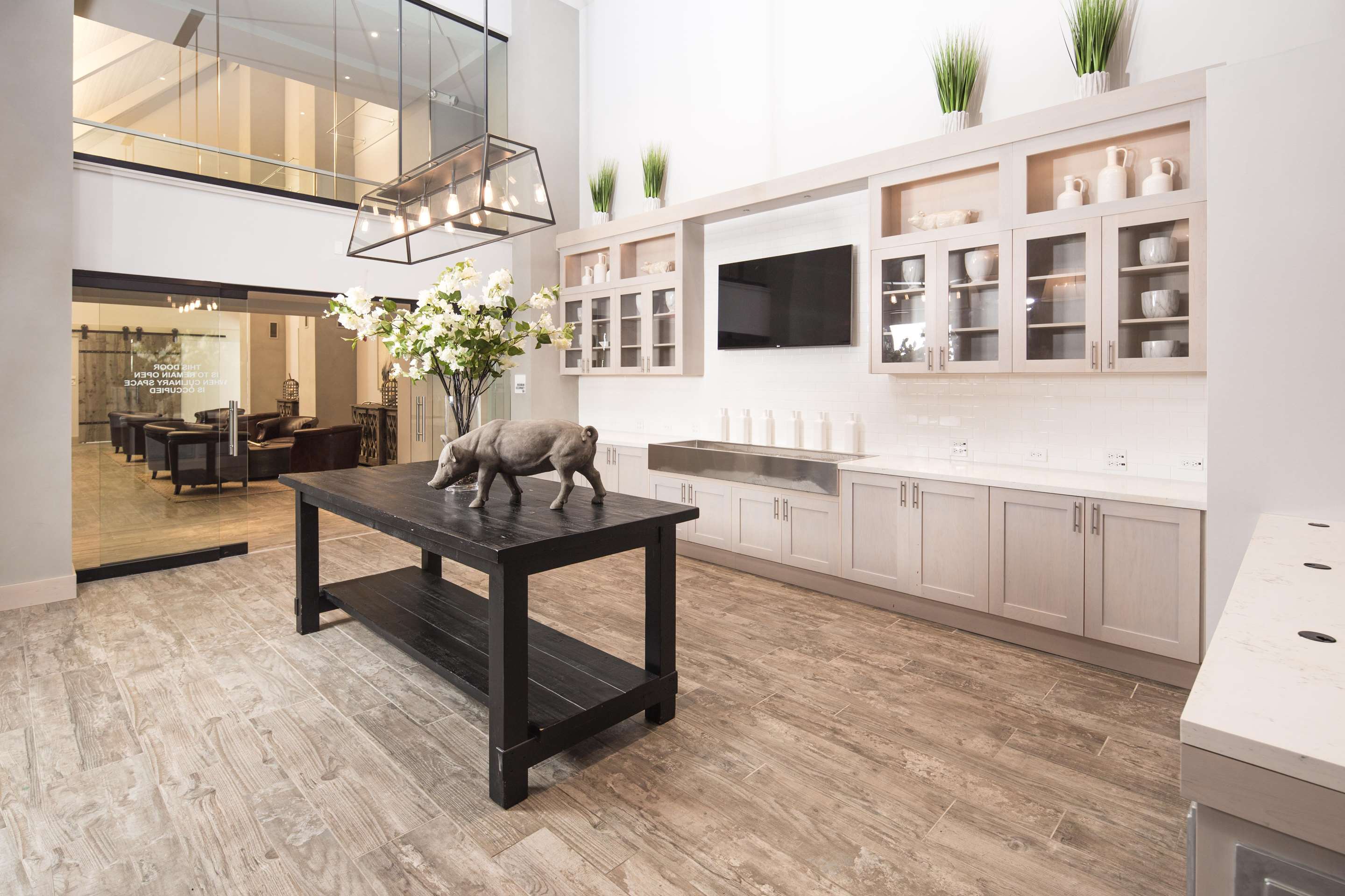 Property amenity | Hotel Renovo Des Moines Urbandale,Tapestry Collection Hilton
