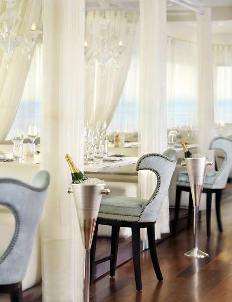  - Huntley Hotel Santa Monica