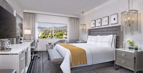  - Huntley Hotel Santa Monica