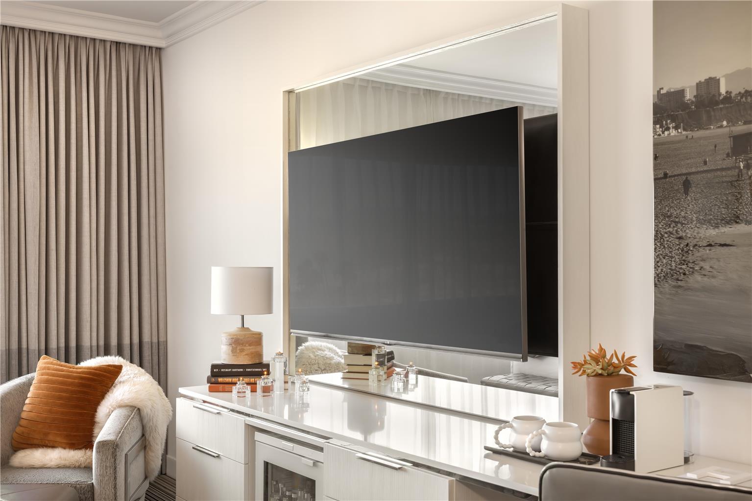 Huntley Santa Monica Beach Hotel