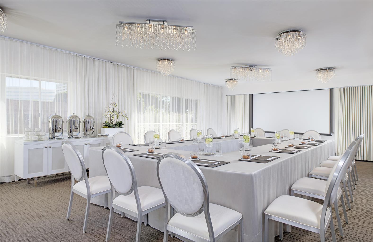 Huntley Santa Monica Beach Hotel