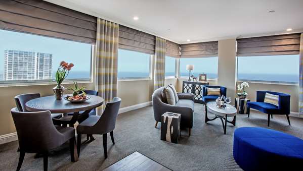 Suite - La Valencia Hotel La Jolla