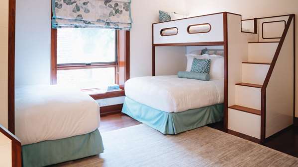  - Montage Kapalua Bay Hotel