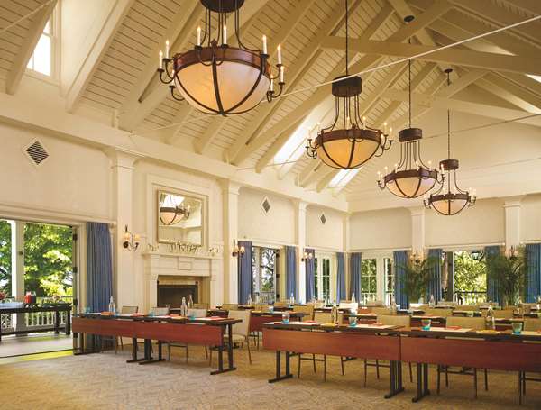 Restaurant - Montage Palmetto Bluff Resort Bluffton