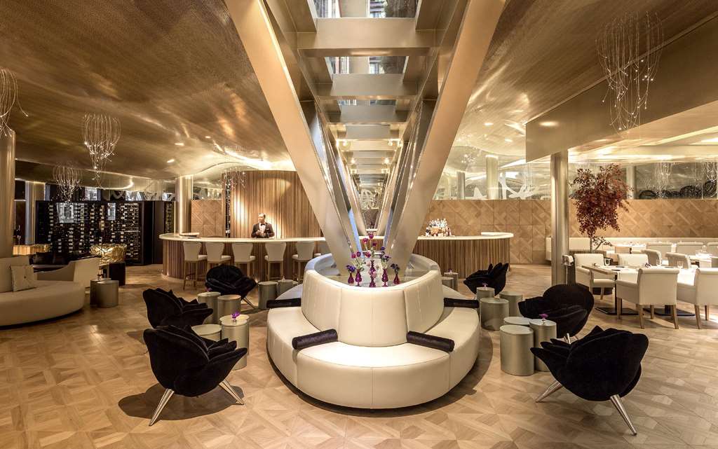 MONUMENT HOTEL - Photo 42