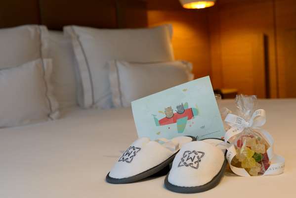 MONUMENT HOTEL - Photo 31