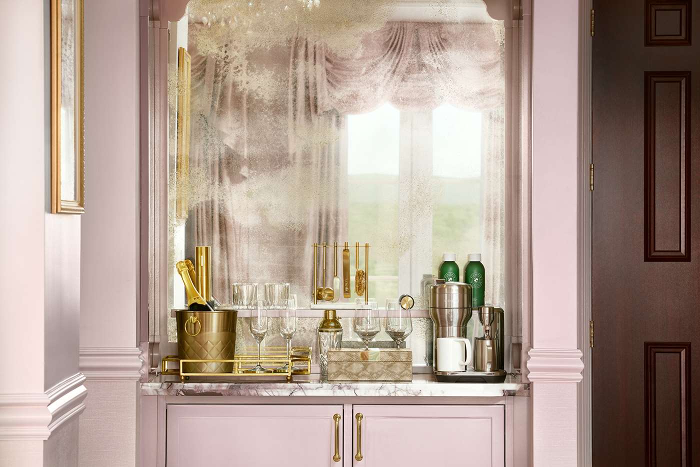 The Chateau Mini Bar Dusty Rose | Nemacolin