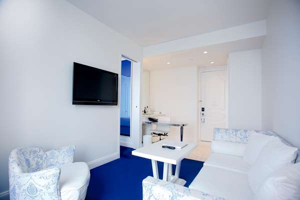  - NoMo Soho Hotel New York