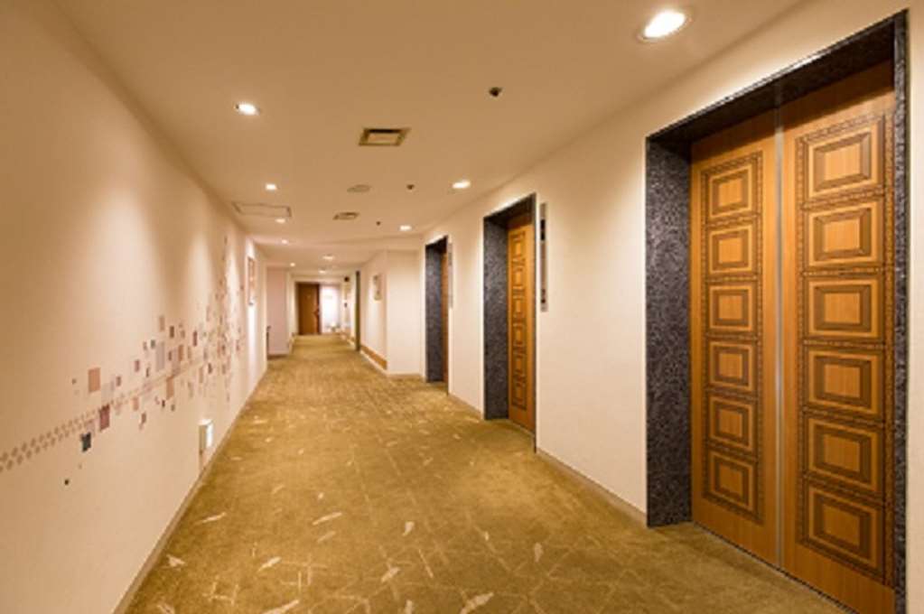 OSAKA TOKYU REI HOTEL-guestroom-Guest Room,On-Site.jpg