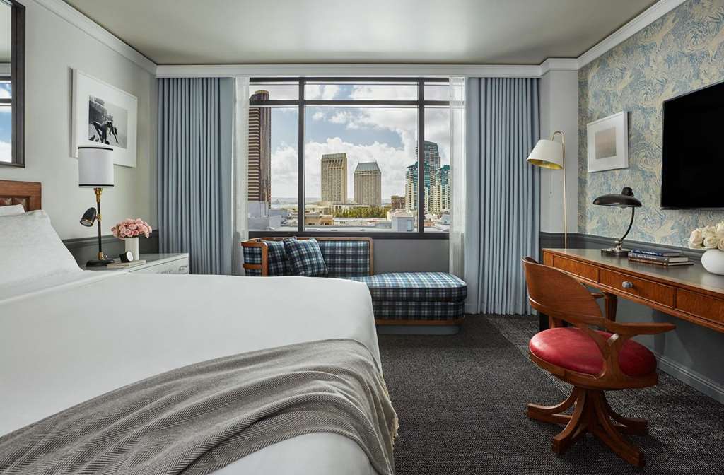 Guest photo