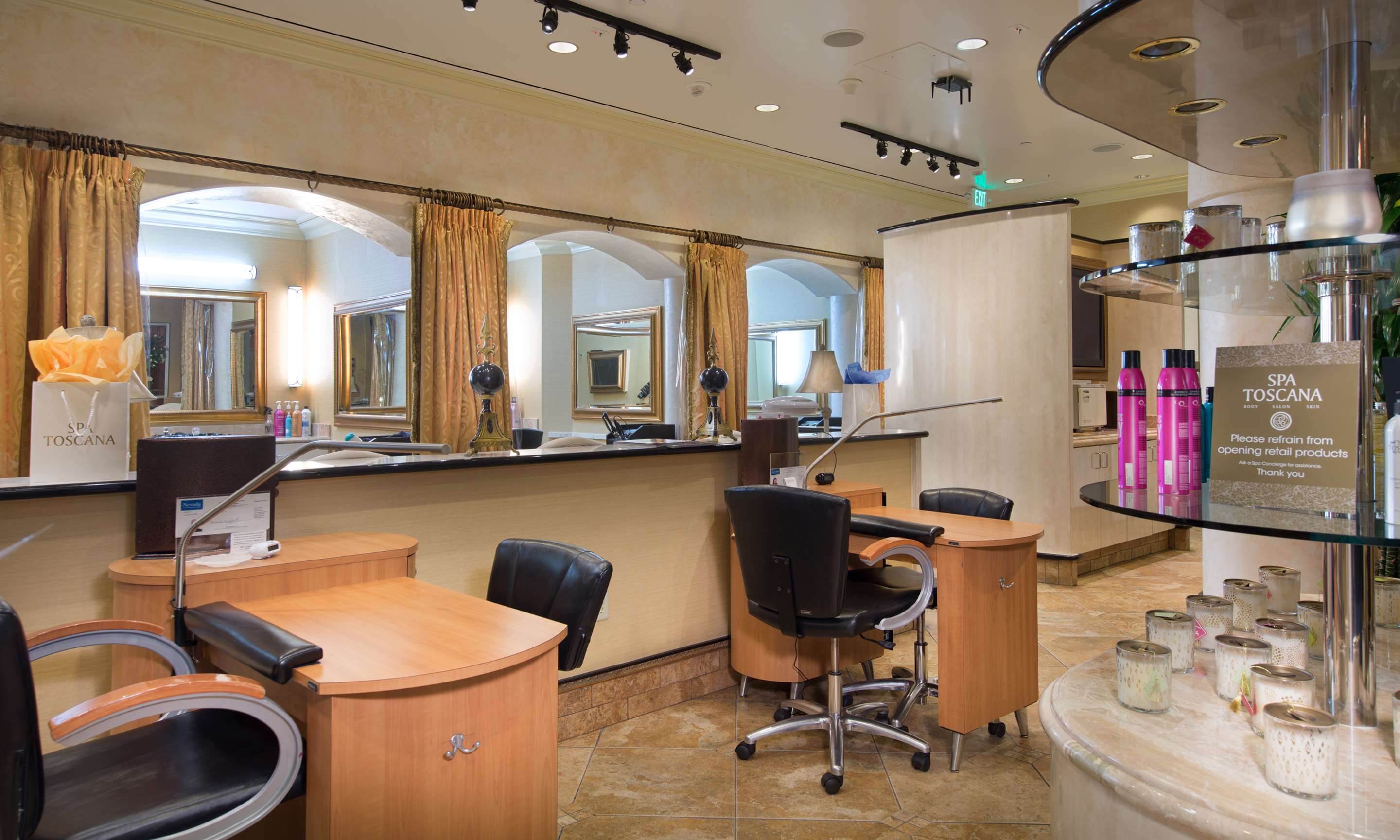 Salon