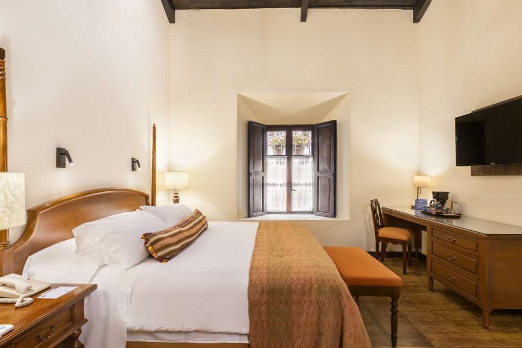 Porta Hotel Antigua-guestroom-Guest Room,On-Site.jpg