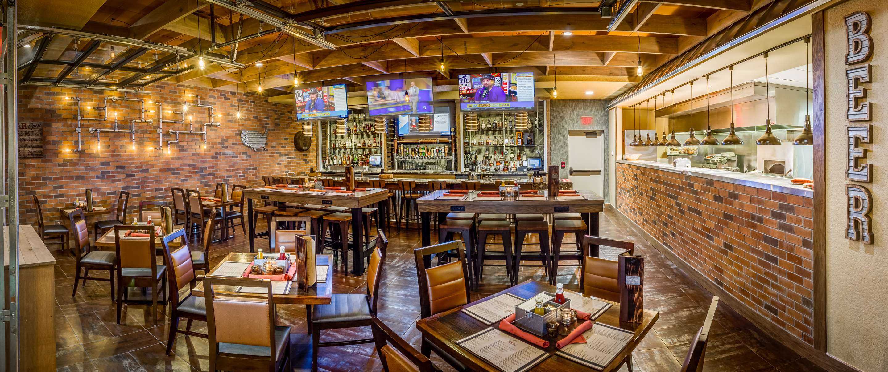 Tobias Burgers & Brews | Rosen Shingle Creek