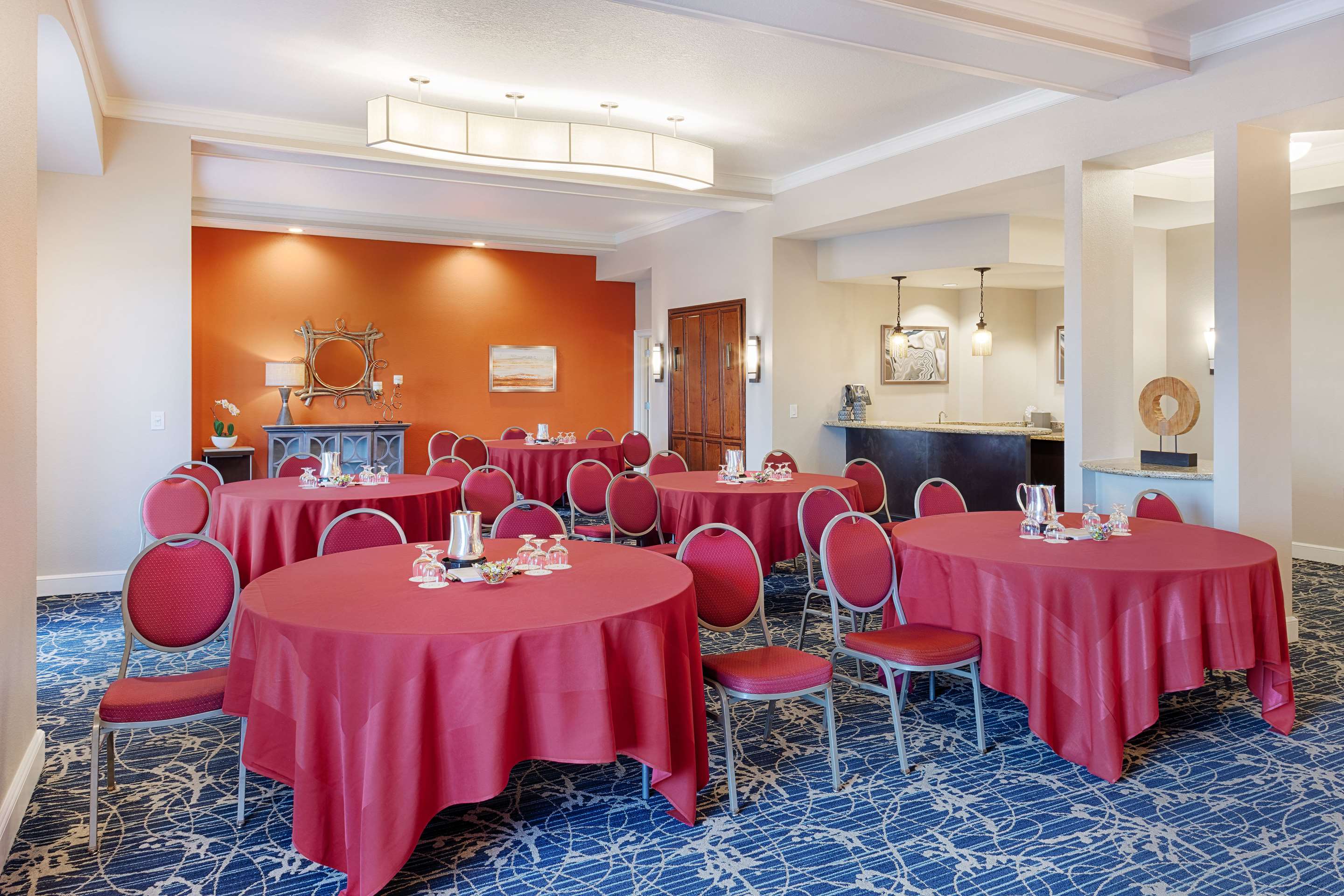 Meeting Facilities (Hospitality Parlor) | Rosen Shingle Creek