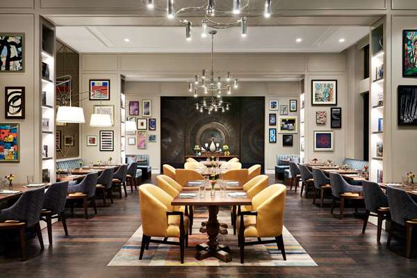 Restaurant - Sophy Hotel Hyde Park Chicago