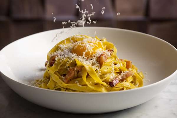 Restaurant - Sophy Hotel Hyde Park Chicago