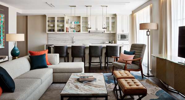  - Sophy Hotel Hyde Park Chicago