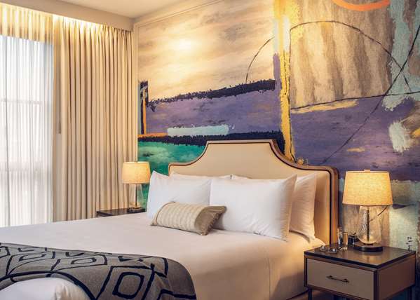  - Sophy Hotel Hyde Park Chicago