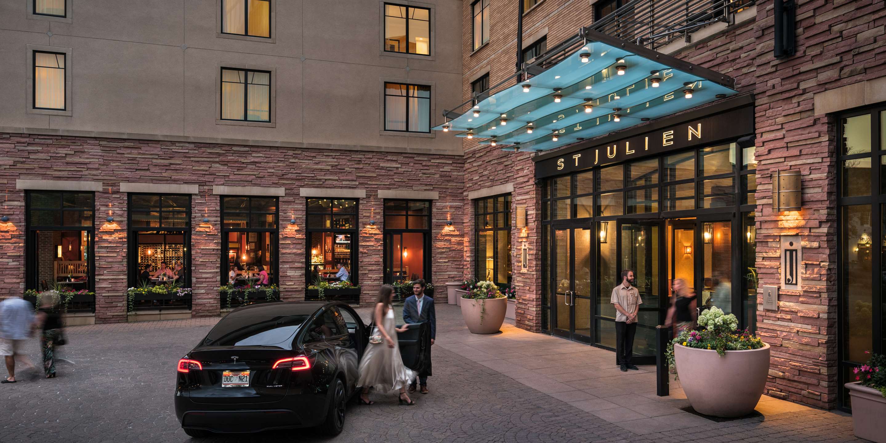 St Julien Hotel and Spa welcoming entryway | St Julien Hotel and Spa