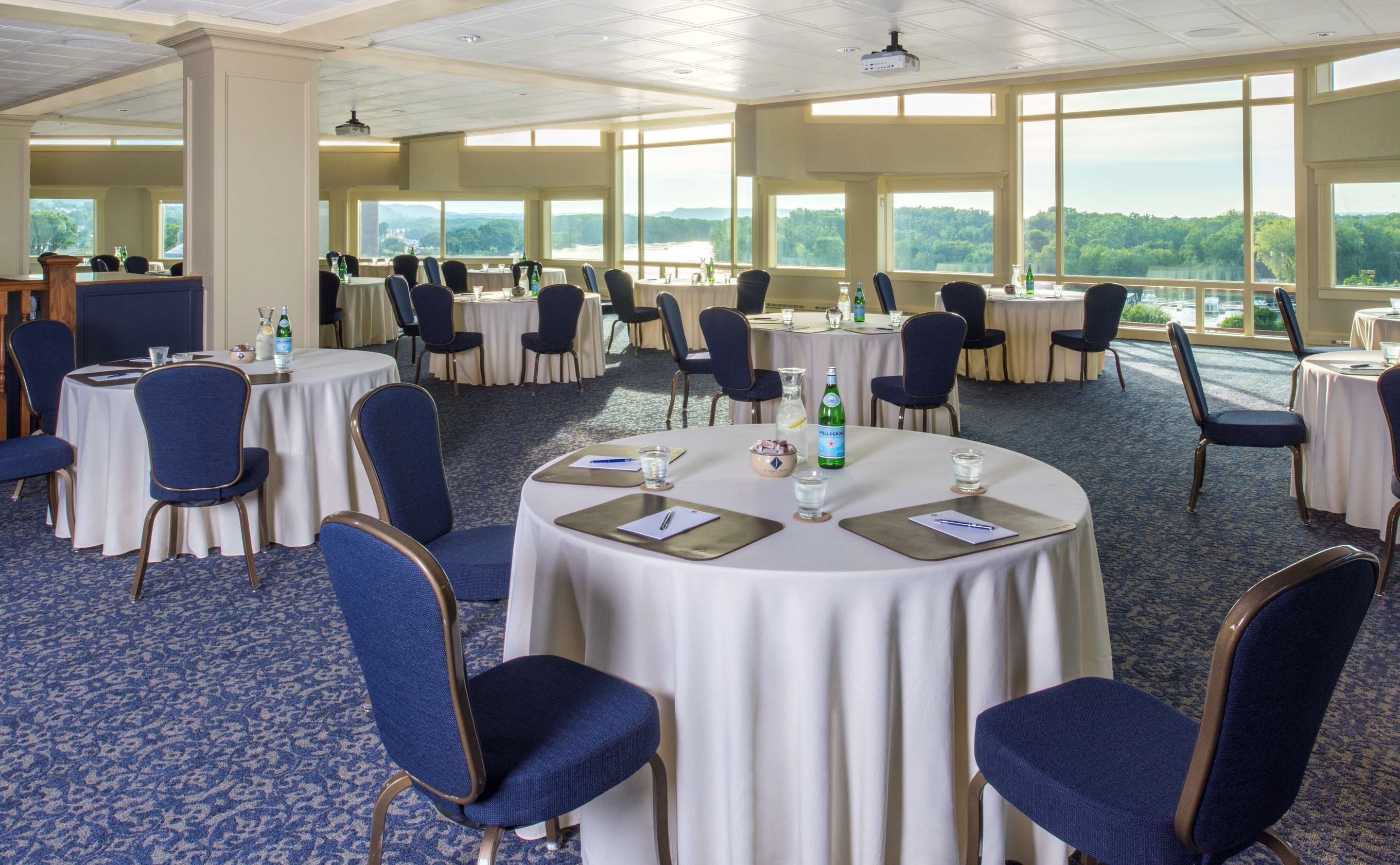 St James Hotel Summit Room Conference | St James Hotel