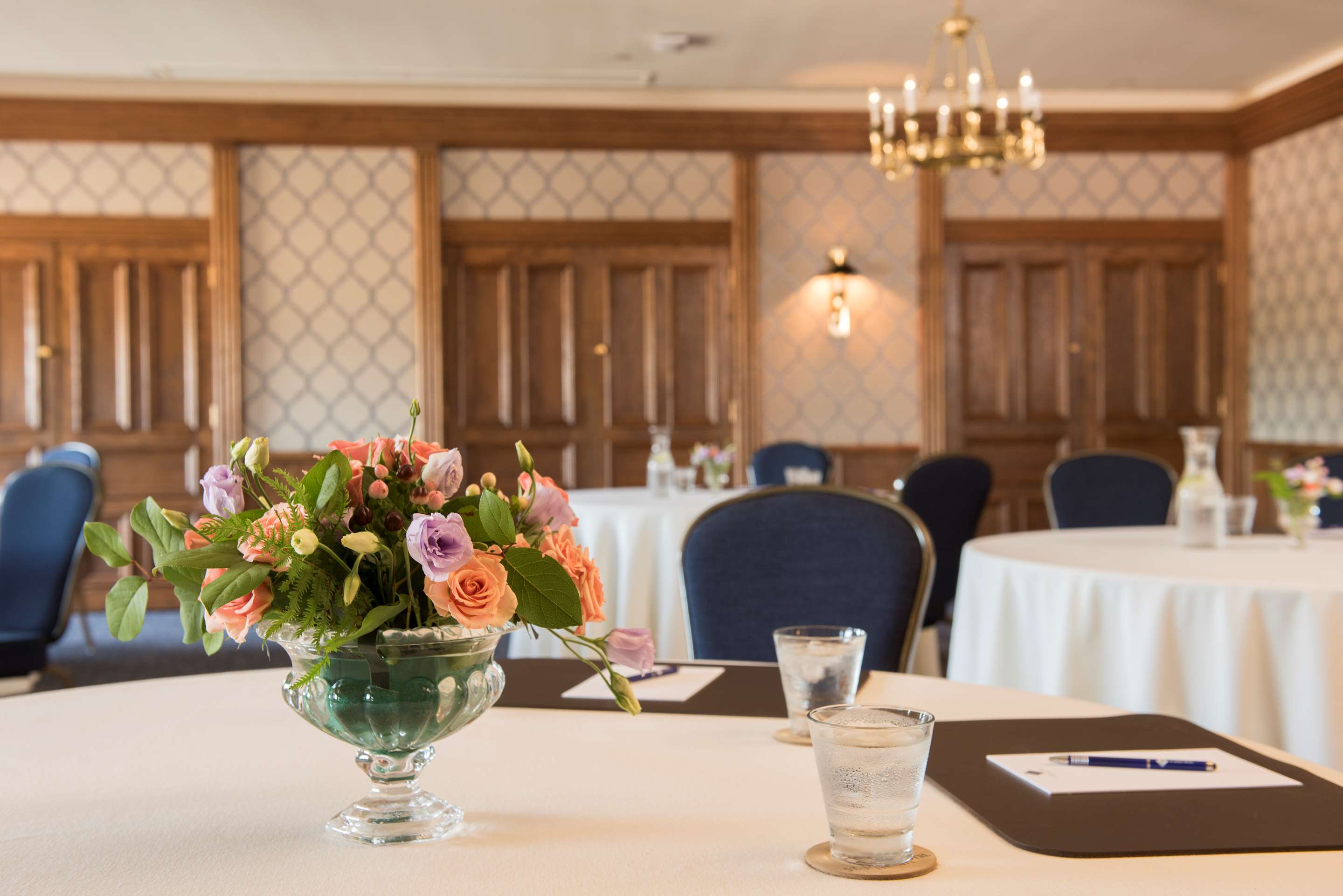 St James Hotel The Oak Room Details | St James Hotel