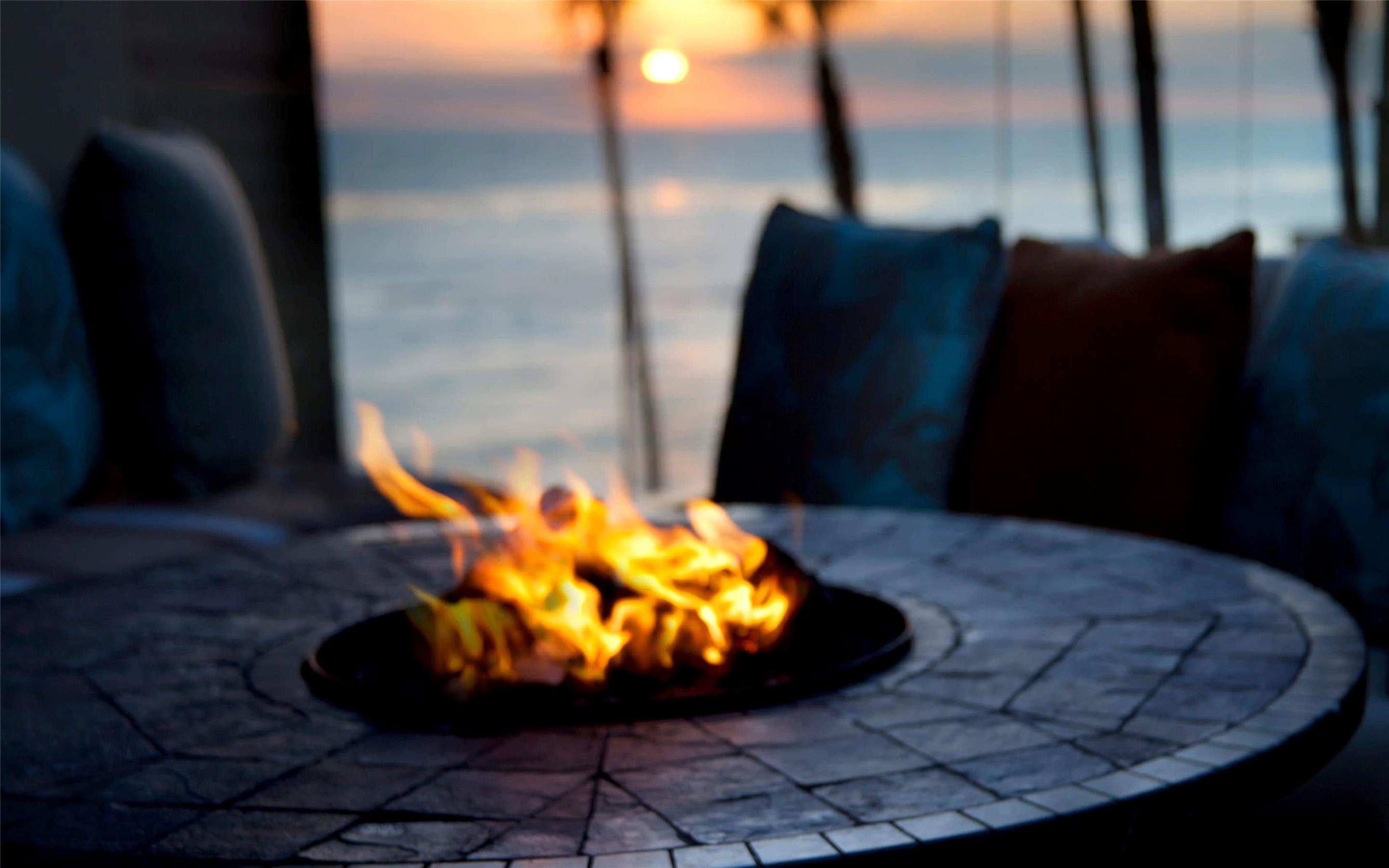 Fireplace | Surf & Sand Laguna Beach