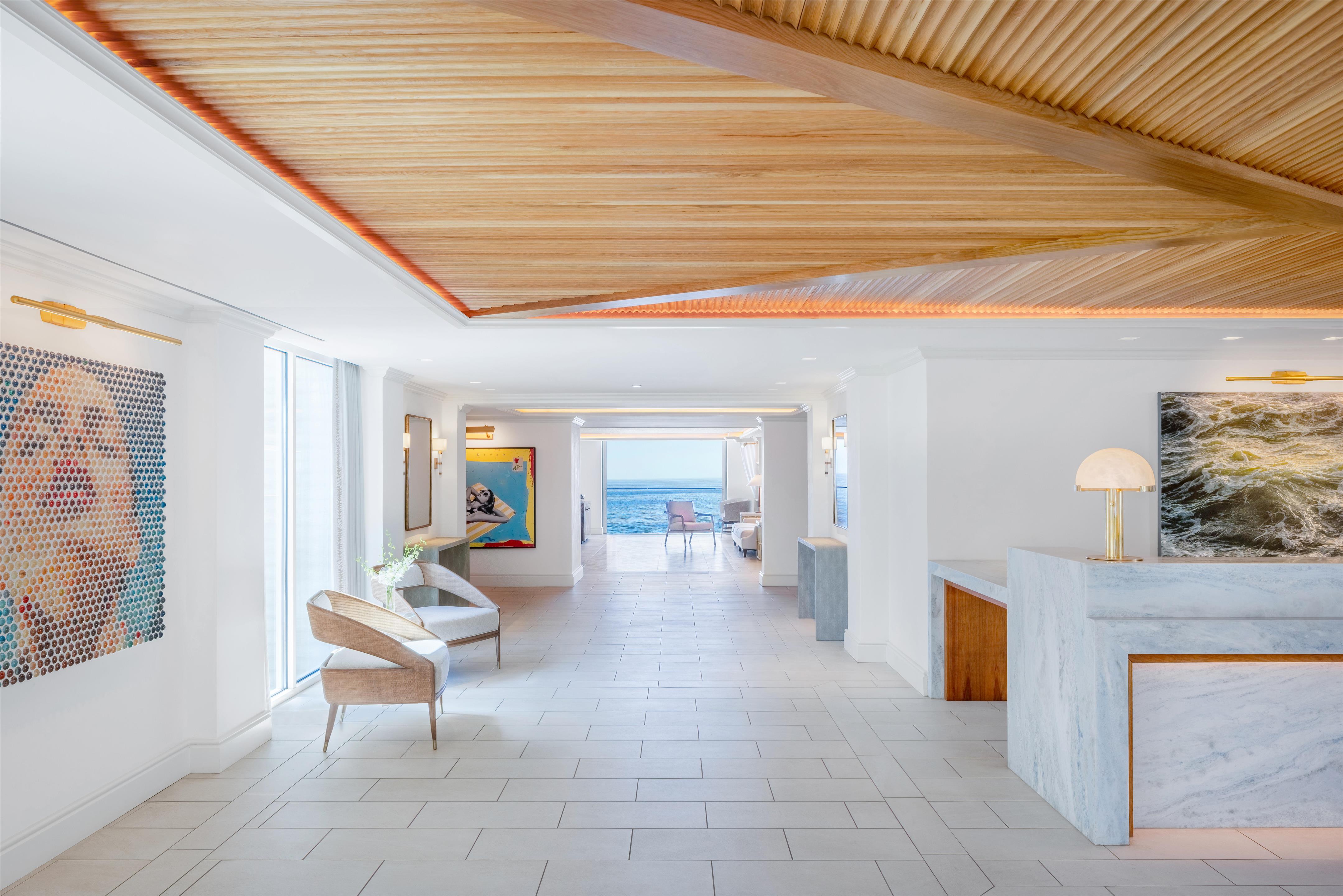 Lobby Entrance | Surf & Sand Laguna Beach