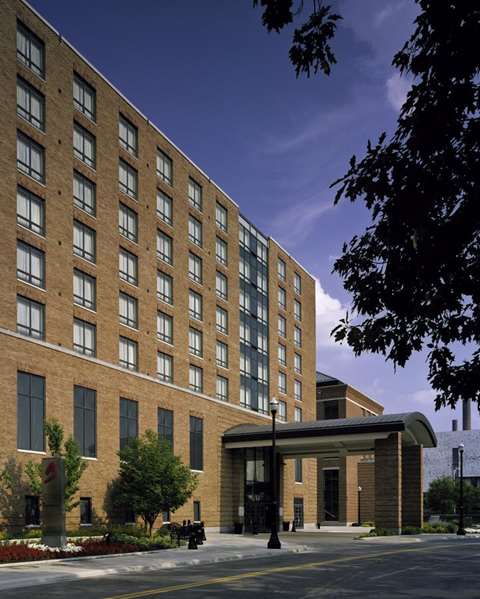 Exterior view - Blackwell Inn Columbus