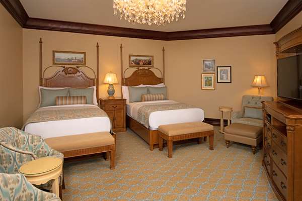  - Broadmoor Resort Hotel Colorado Springs