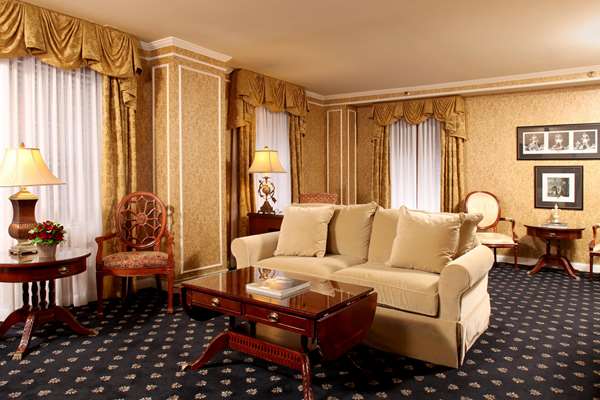  - Brown Hotel Louisville - I-65, Exit 136C