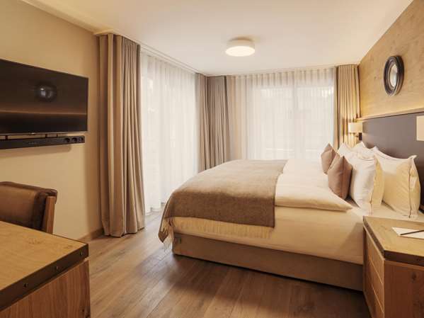 THE CAPRA - Photo 25