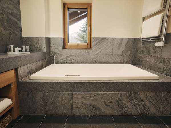 THE CAPRA - Photo 38