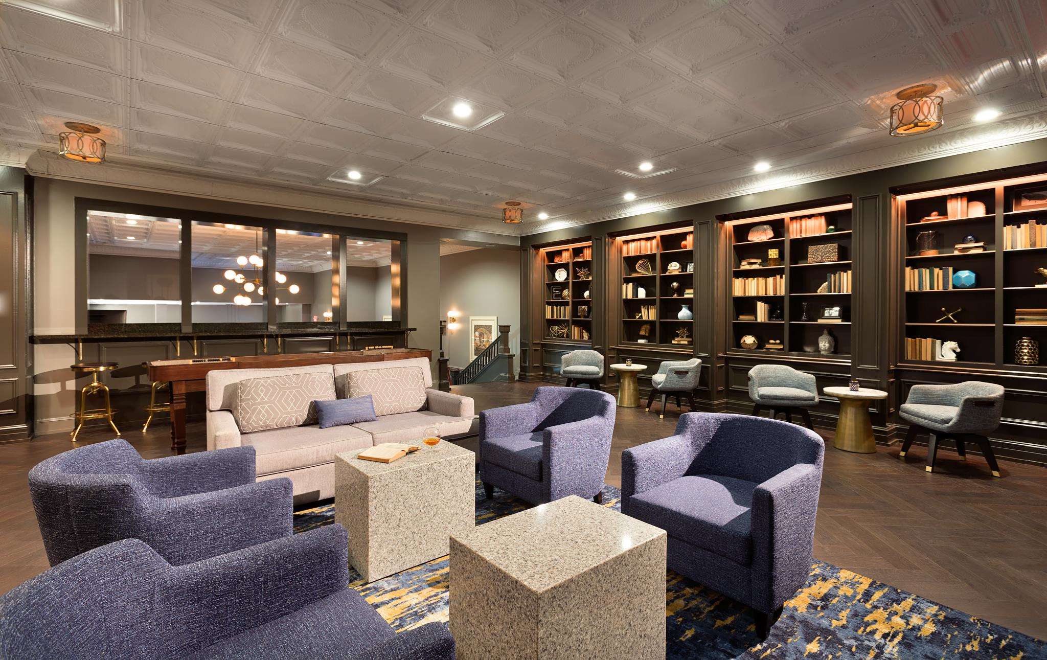 Bar/Lounge | The DeSoto