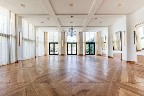  - Dewberry Hotel Charleston - I-26, Exit 221B