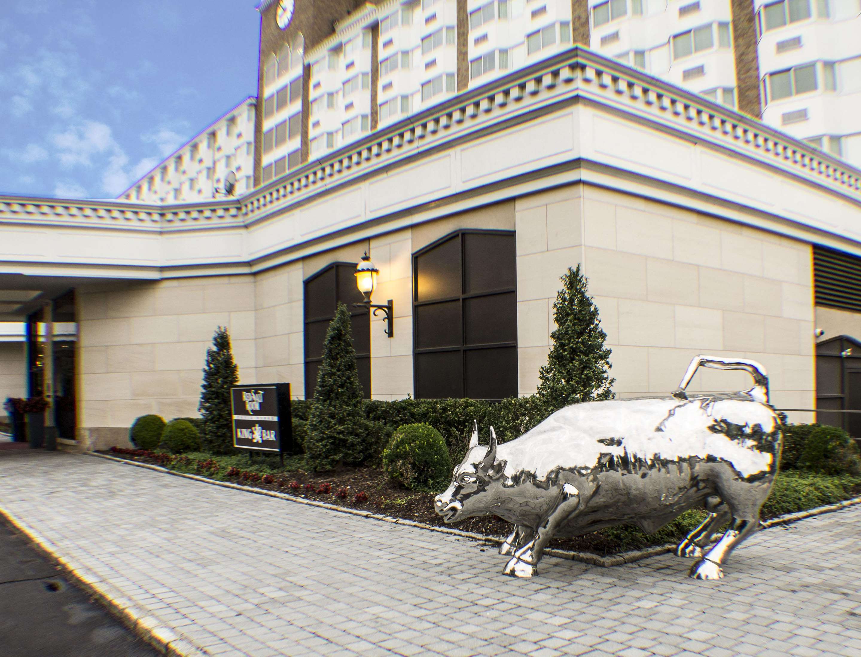 Exterior view | Garden City Hotel