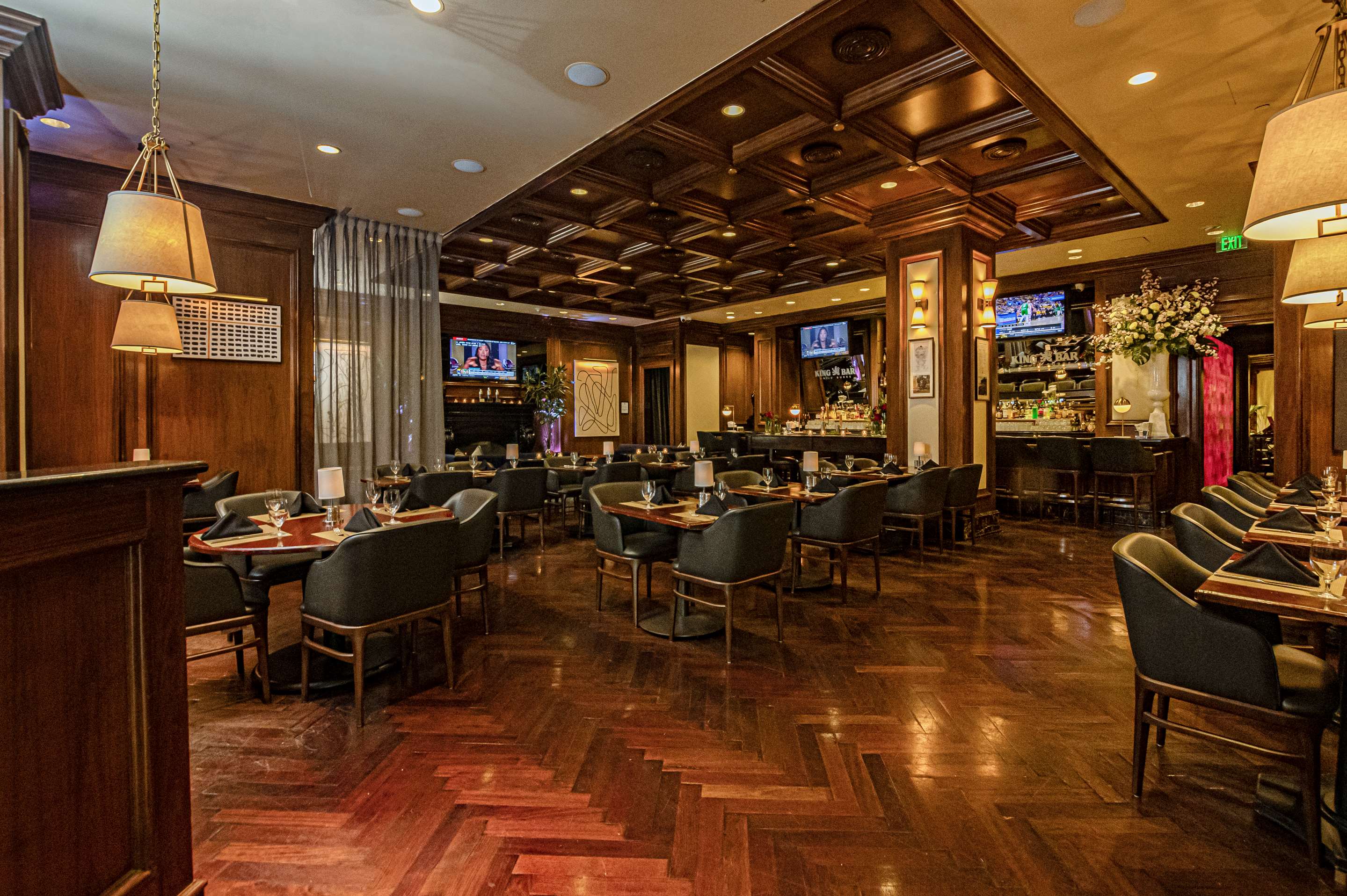 King Bar | Garden City Hotel