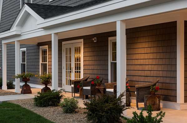 Exterior view - Grand Hotel at Bedford Village Inn