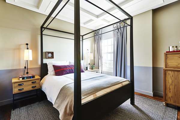  - Hollywood Roosevelt Hotel Hollywood