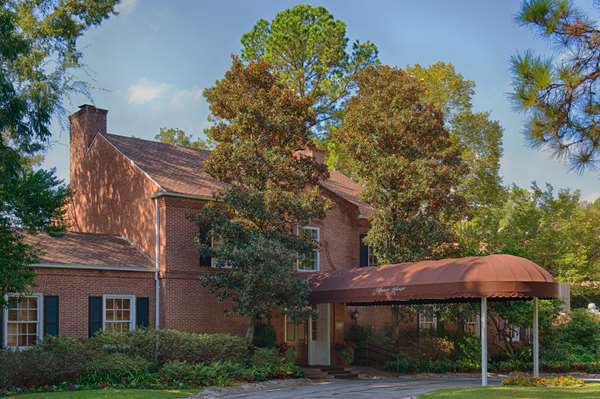 Restaurant - Houstonian Hotel