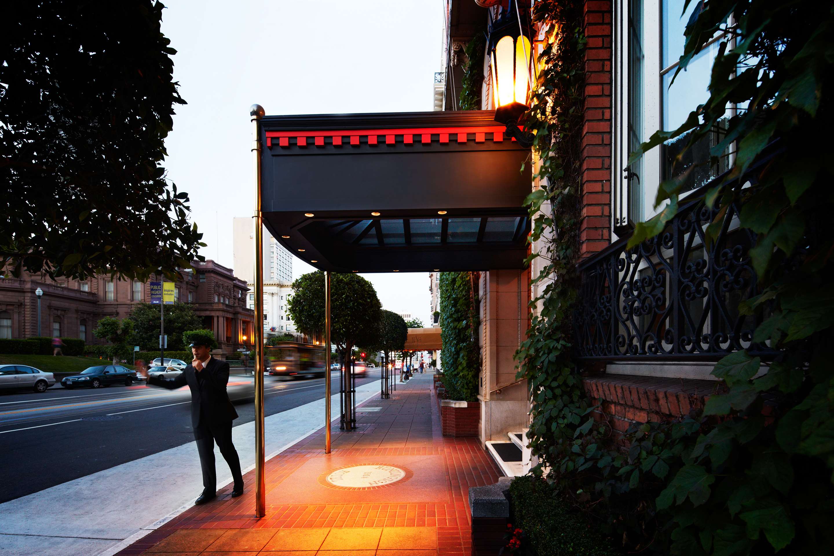 Huntington Hotel Exterior High Res | Huntington Hotel