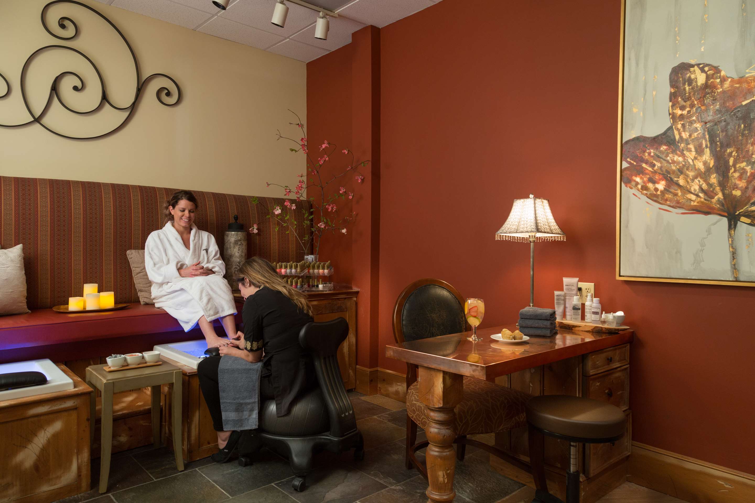 Leola Village Spa ManiPeti | The Inn at Leola Village