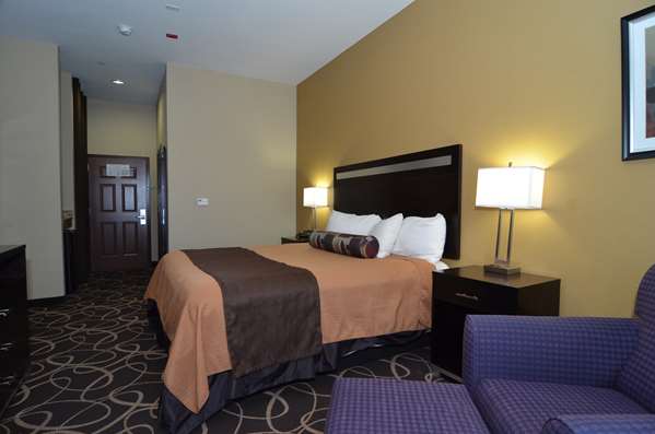 - Best Western Plus Kenedy Inn