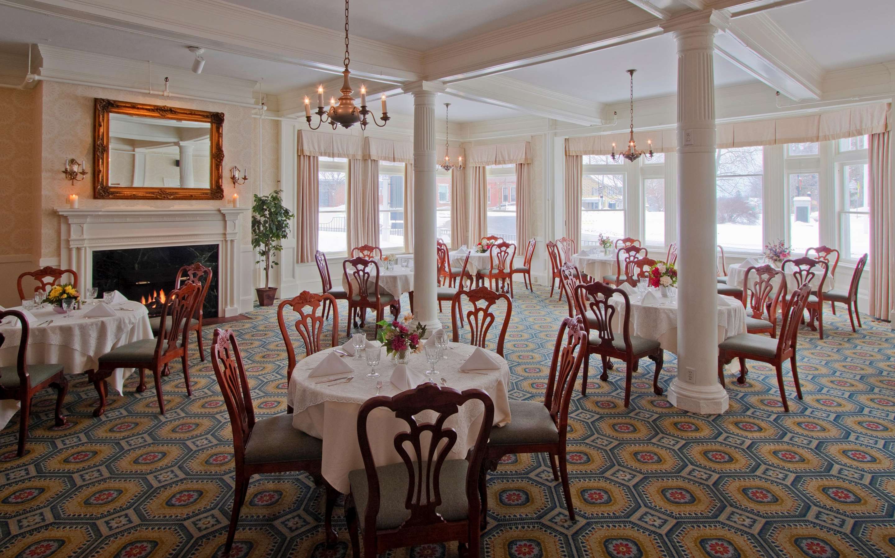 Restaurant | Middlebury Inn