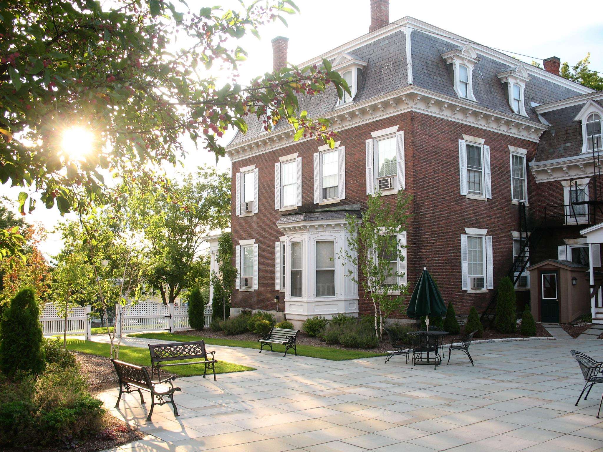 Exterior view | Middlebury Inn