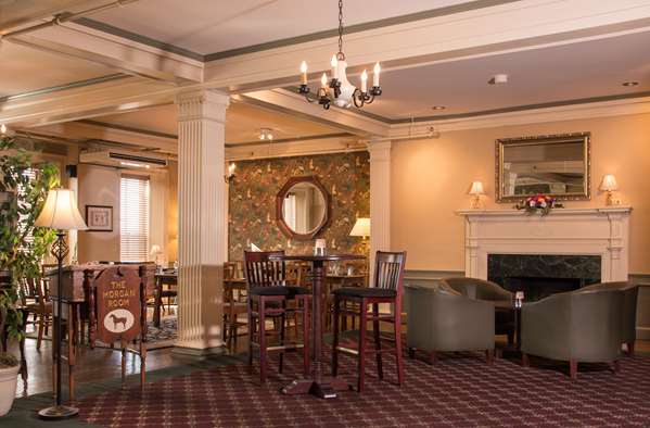 Restaurant - Middlebury Inn