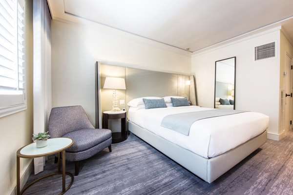  - Mosaic Hotel Beverly Hills