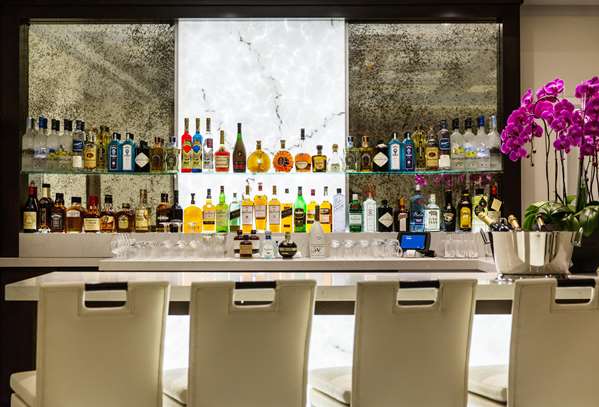 Restaurant - Mosaic Hotel Beverly Hills