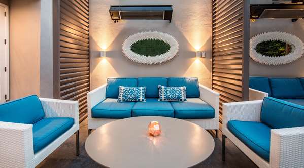  - Mosaic Hotel Beverly Hills