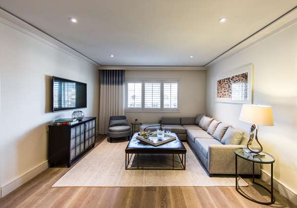  - Mosaic Hotel Beverly Hills