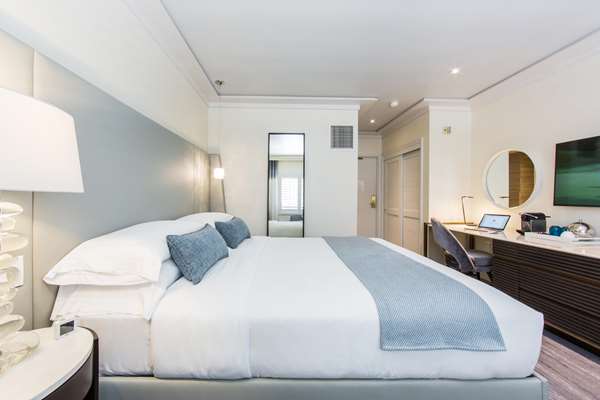  - Mosaic Hotel Beverly Hills